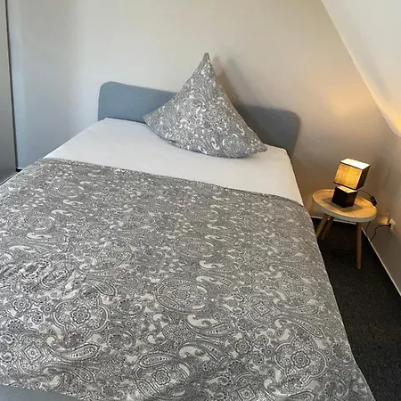 Ferienwohnung,haus Elisa 1 شقة Staffelde